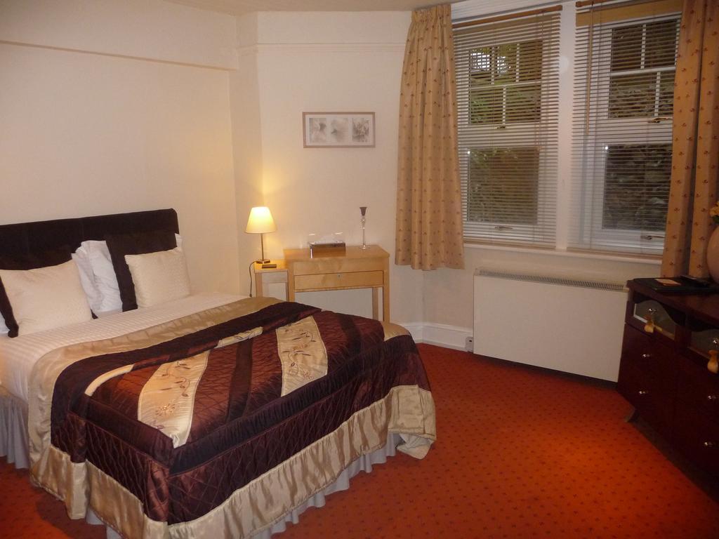 Rokeby House Hotel Salisbury Room photo